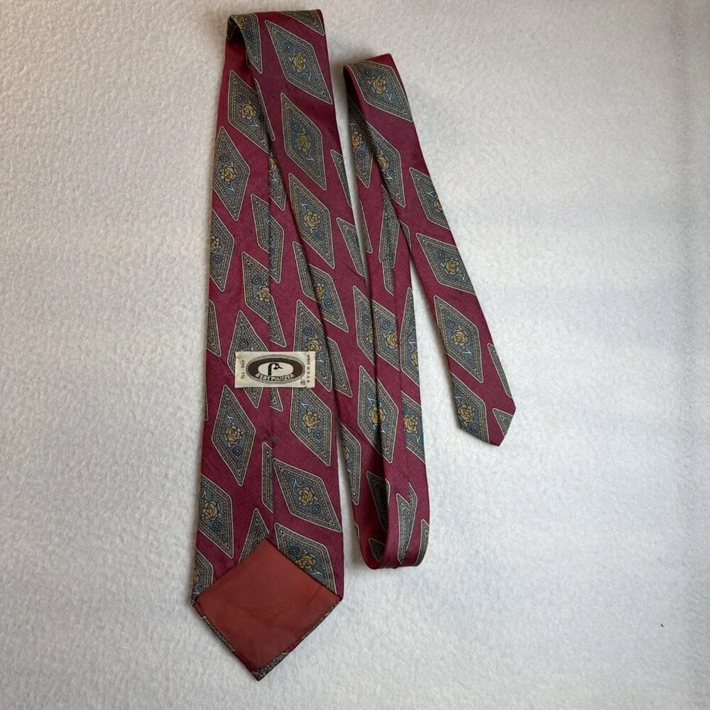 Vintage Bert Pulitzer Neck Tie Burgundy With Roses Pattern 100%‎ Silk 59